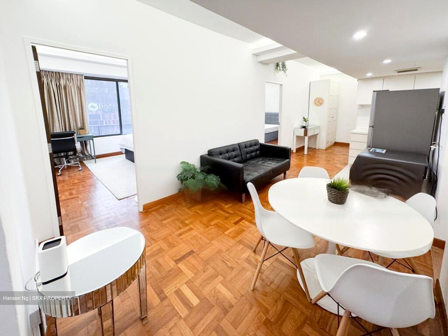 International Plaza (D2), Apartment #480735101
